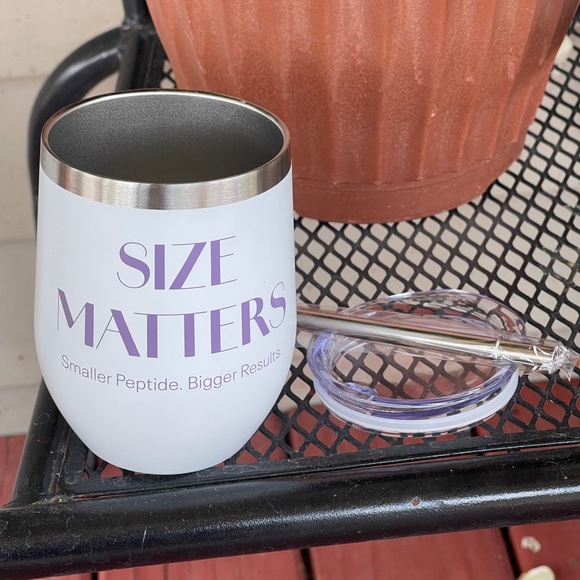 White Stainless Steel Tumbler with Straw - Picture 3 of 13